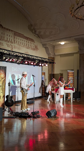 Photo from customer review